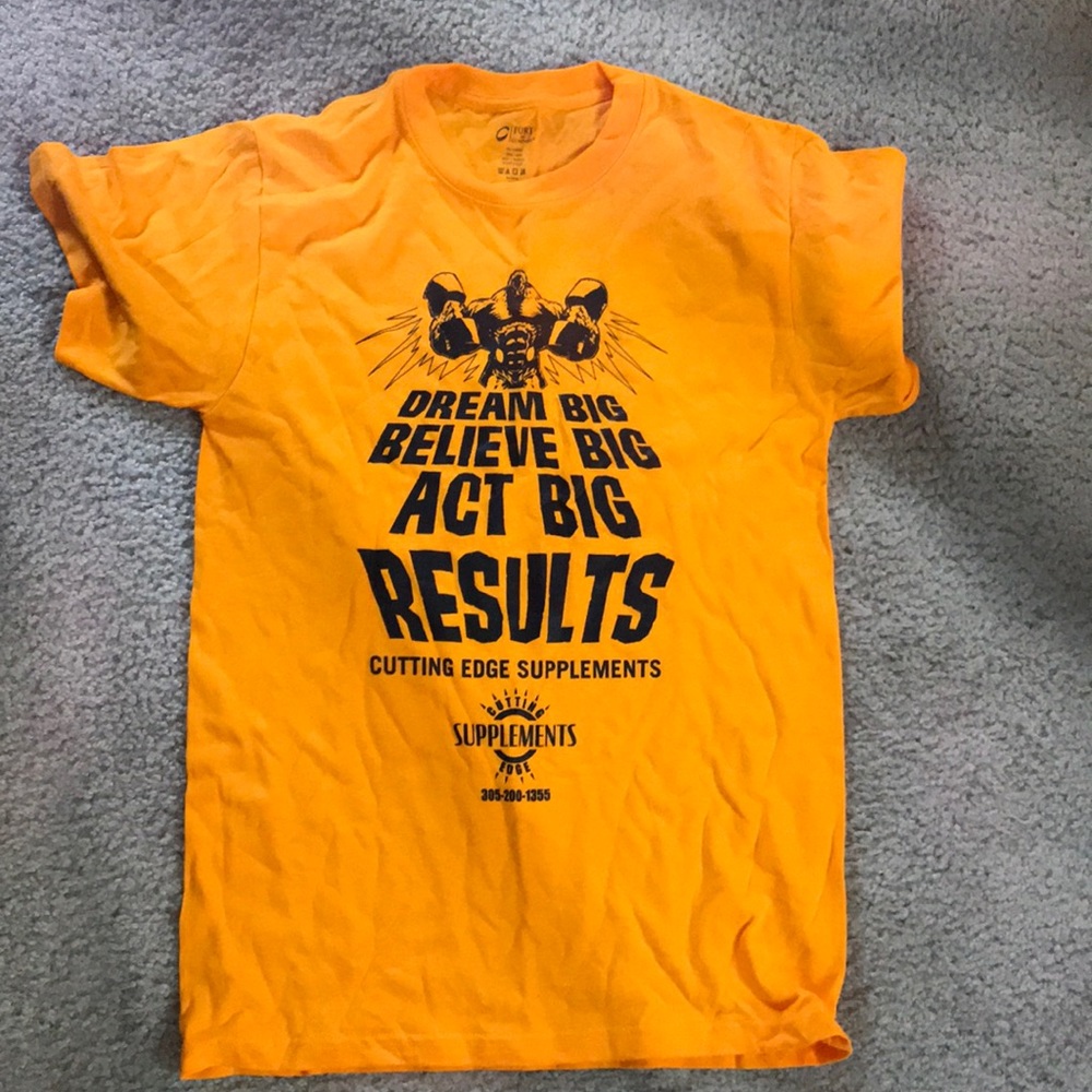 Dream big tee